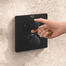 Grohe Brauseset mit Unterputz-Thermostat, mit Einbaukörper, 25x25 cm, 2 Strahlarten, schwarz matt