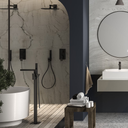 Bossini Aki Wannenarmatur, Bodenmontage, Einhebelmischer schwarz matt