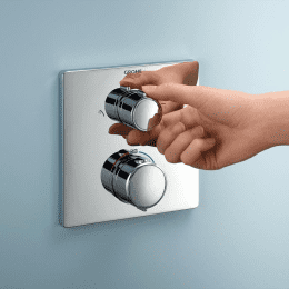 Grohe Vitalio Comfort Duschset mit Unterputz-Thermostat, 25x25 cm, 2 Strahlarten, Chrom