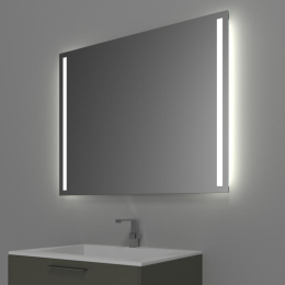Frasco Aledo Pro LED-Lichtspiegel mit zwei seitlichen Lichtstreifen