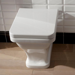 Scarabeo Butterfly Stand-Tiefspül-WC weiß