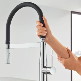 Grohe Essence Spültischarmatur mit Federarm, verchromt