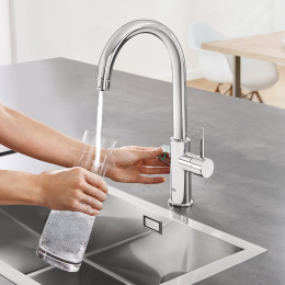 Grohe Blue Home Spültischarmatur Connected, mit Kühleinheit und Wasserfilter, verchromt
