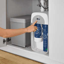 Grohe Blue Home Spültischarmatur Connected, mit Kühleinheit und Wasserfilter, verchromt