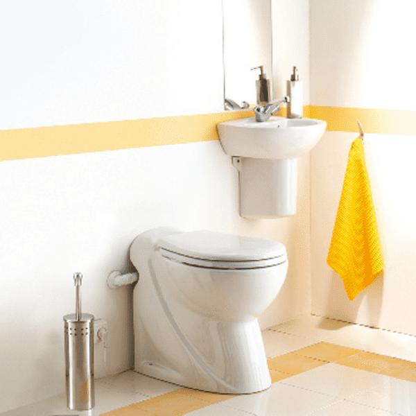 SFA-SaniCompact Pro Stand-WC mit Hebeanlage