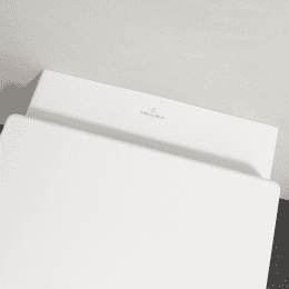 Villeroy & Boch Architectura - Wand-WC, mit Sitz SoftClose, Rimless, mit CeramicPlus Alpinweiß