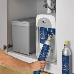 Grohe Blue Home Spültischarmatur Connected, mit Kühleinheit und Wasserfilter, verchromt